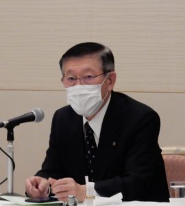 県政報告する佐竹敬久知事