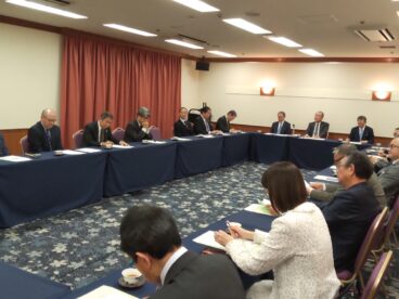 第8回常任幹事会