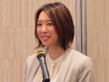 講演する佐藤奈央維氏